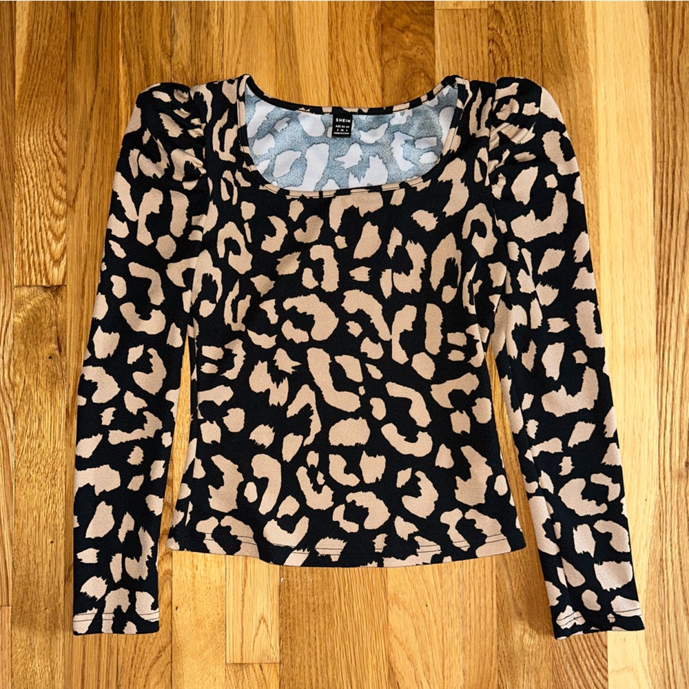 Leopard Top